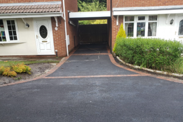 tarmac-driveways68F686B0-BEE4-BB5B-8A26-BDADD0B265C8.png